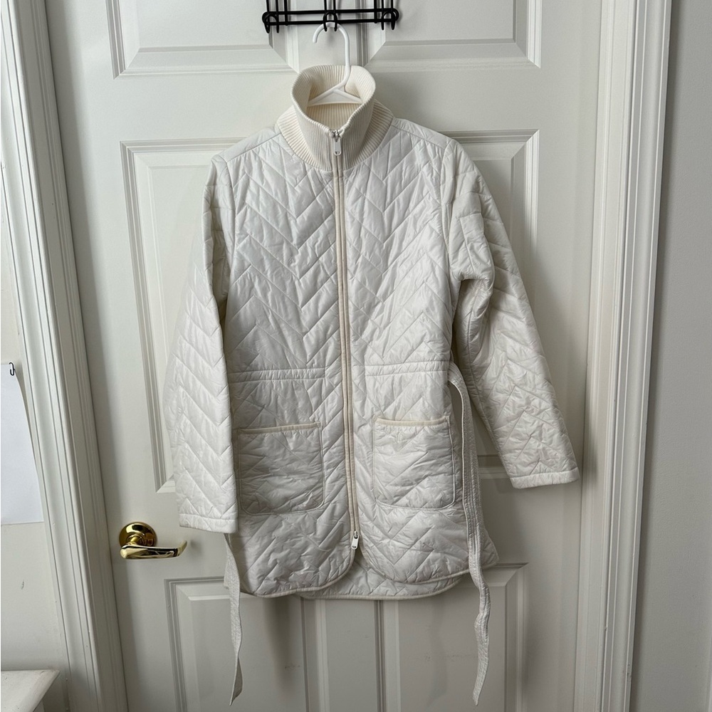 Athleta Mendocino Coat Zipper Front Belted Magnolia White Puffer Women’s Size XS